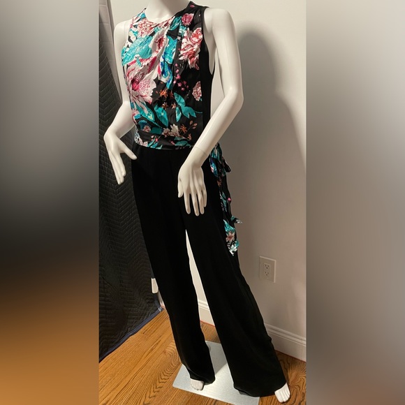 Diane Von Furstenberg sleeveless, wide-leg pants jumpsuit (NWT) Size 4 (S) - Picture 6 of 8